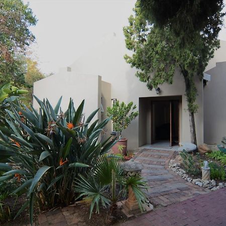 Pta East Guest House Претория Екстериор снимка