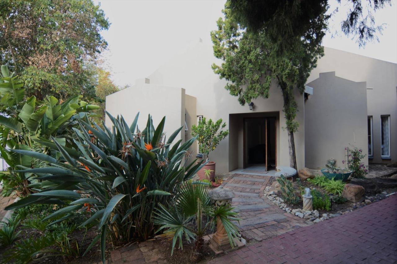 Pta East Guest House Претория Екстериор снимка