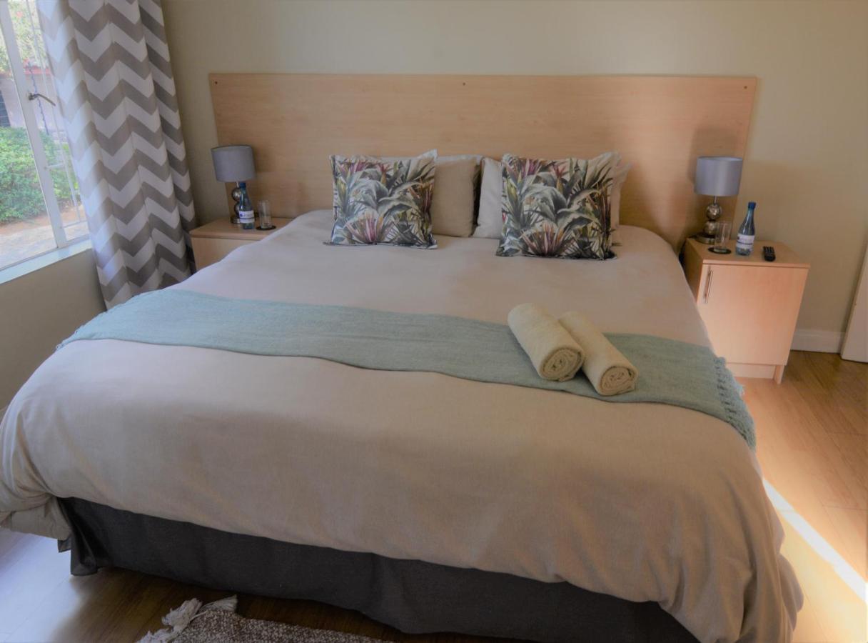 Pta East Guest House Претория Екстериор снимка