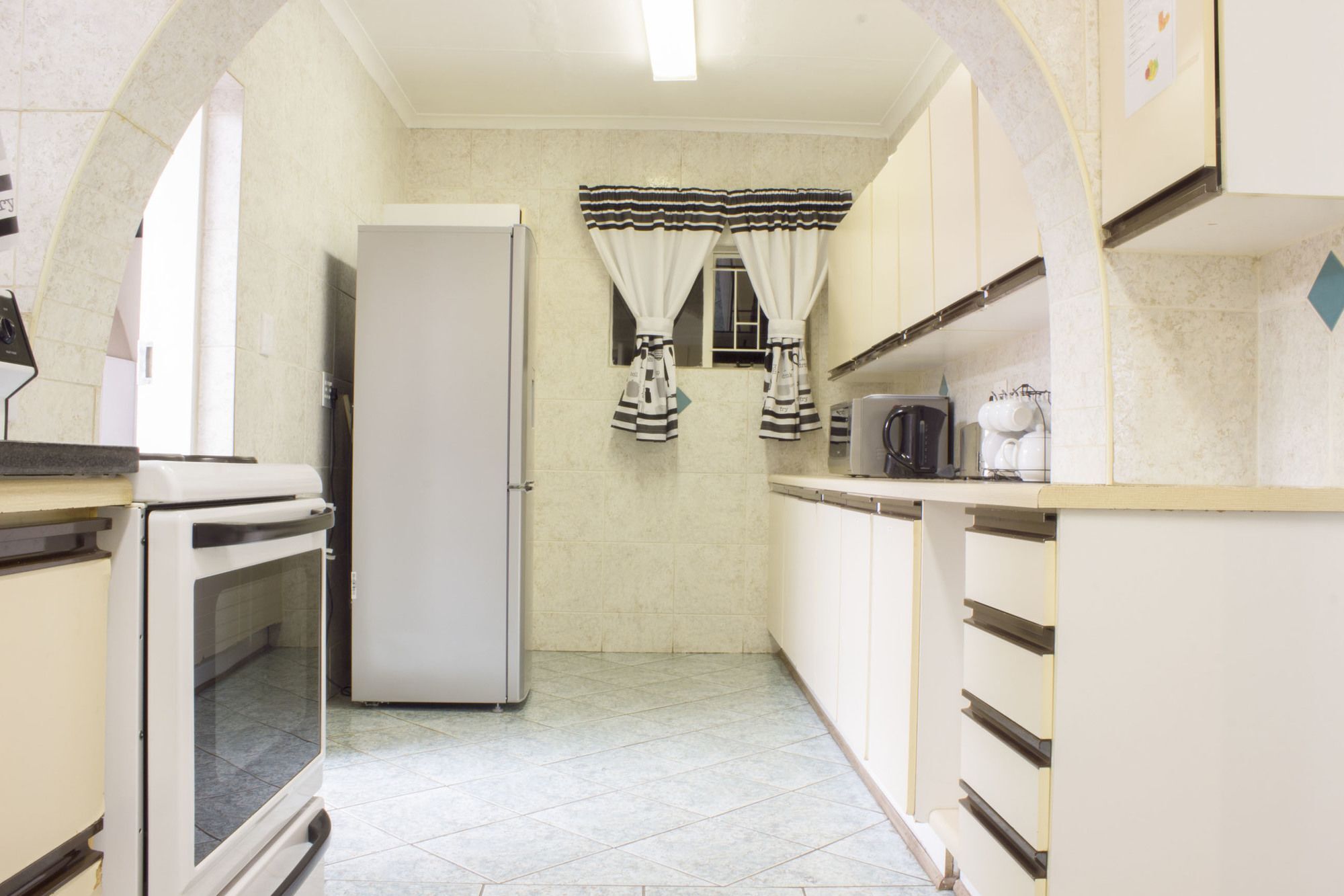 Pta East Guest House Претория Екстериор снимка
