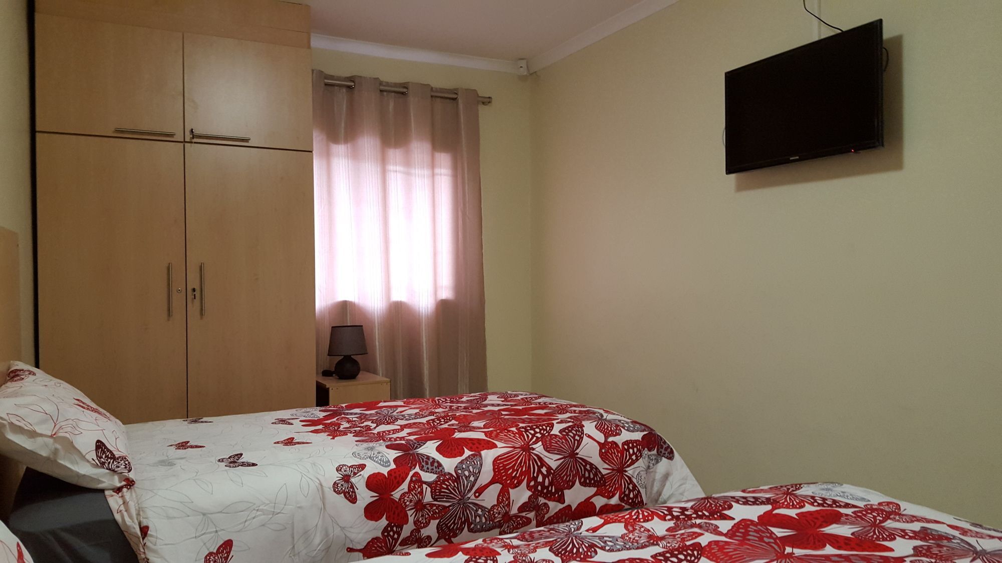 Pta East Guest House Претория Екстериор снимка